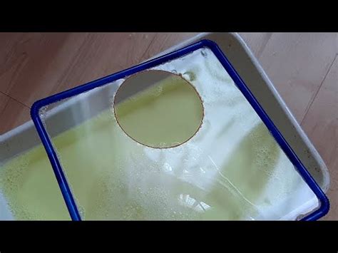 soap bubble thickness experiment